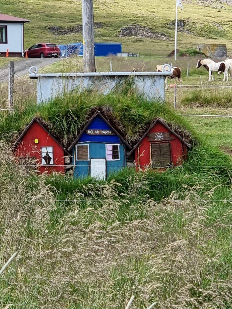 Hólar farm